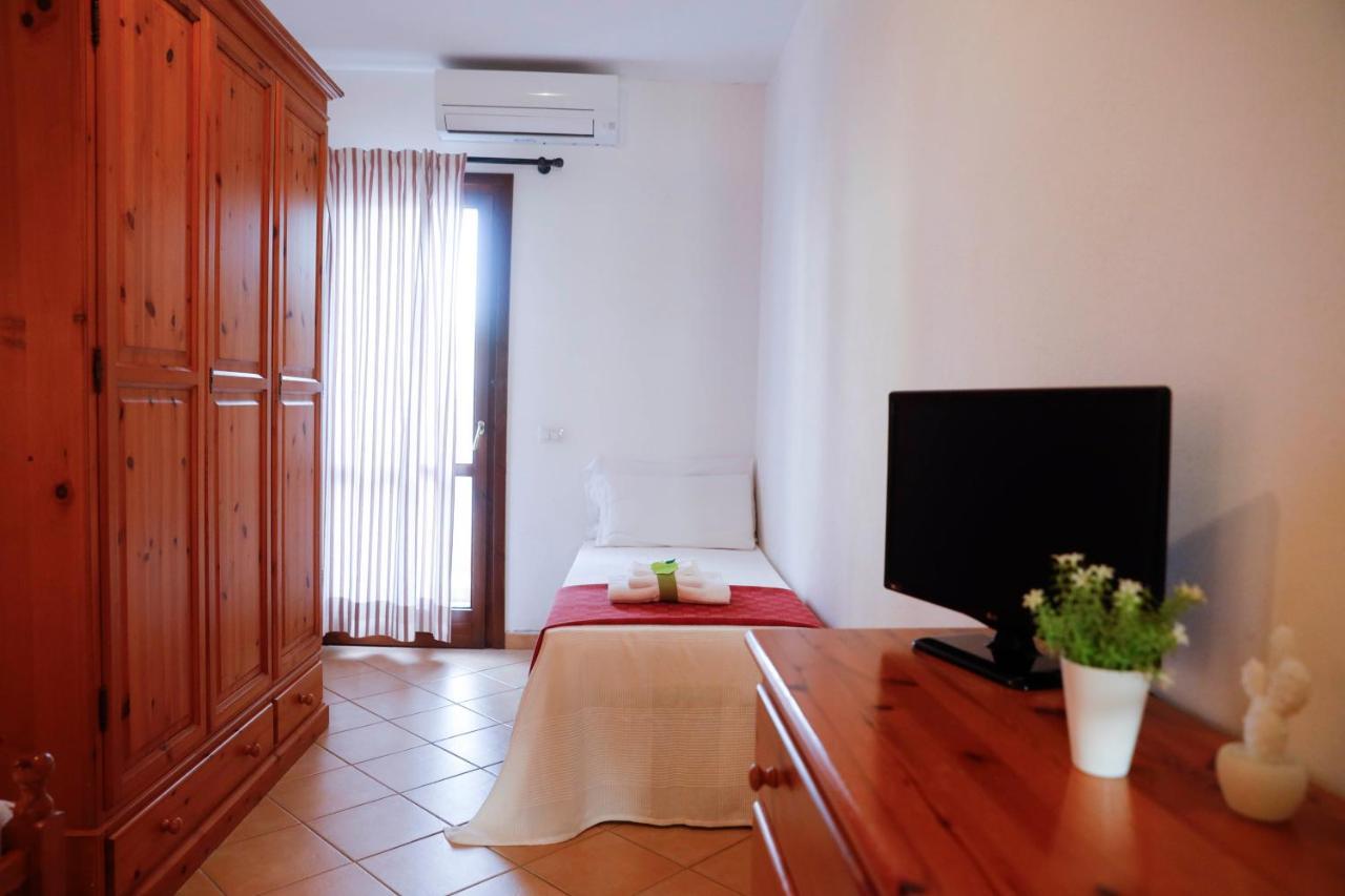Il Melo Residence Porto Torres Eksteriør billede
