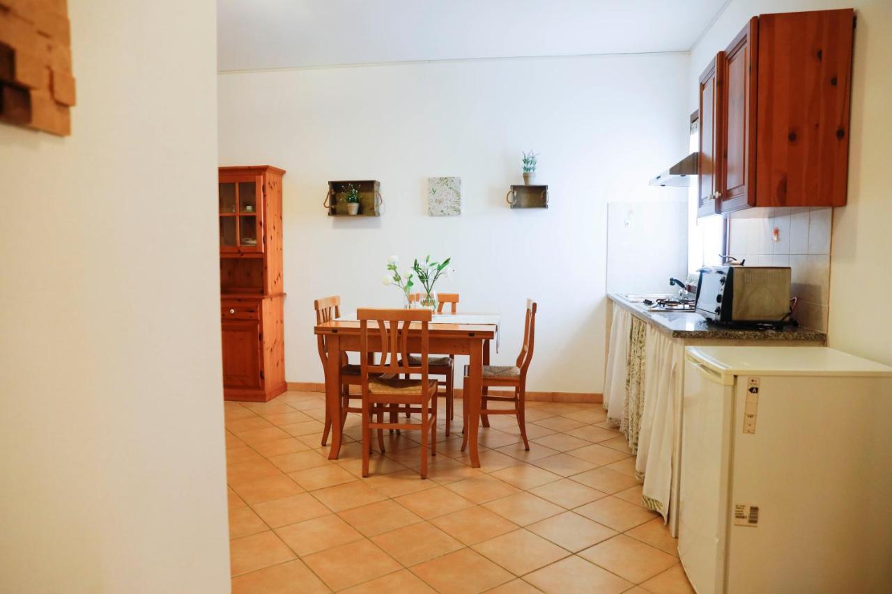 Il Melo Residence Porto Torres Eksteriør billede