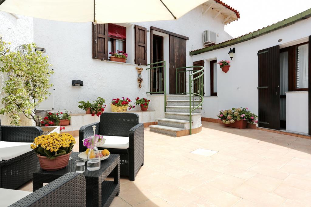 Il Melo Residence Porto Torres Eksteriør billede